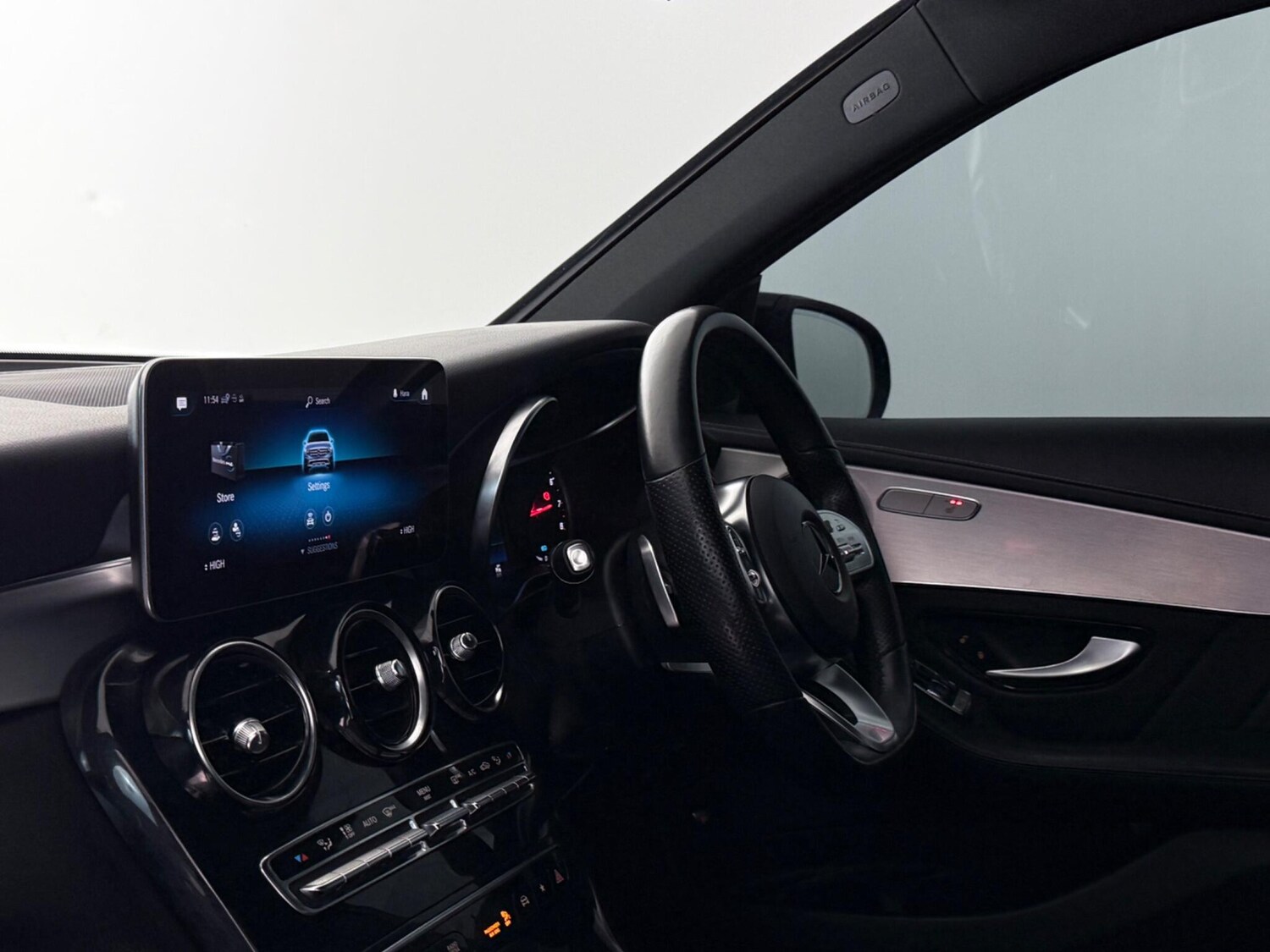 Used Mercedes-Benz GLC 2022 for sale - 77984727: Photo 12