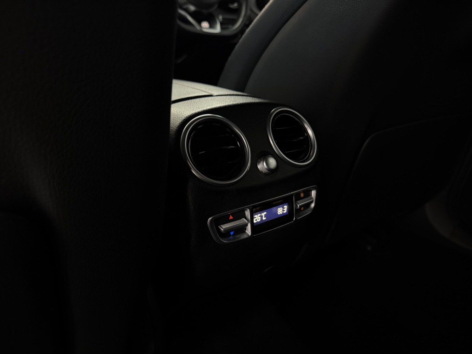 Used Mercedes-Benz GLC 2022 for sale - 77984727: Photo 15