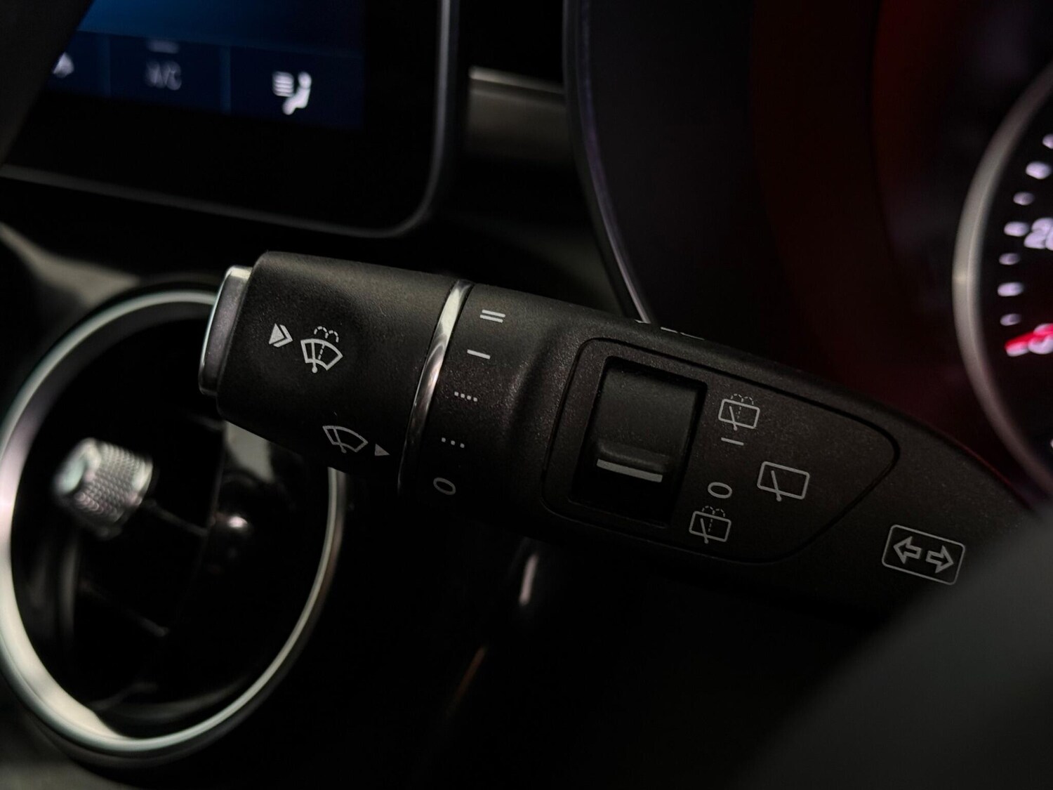 Used Mercedes-Benz GLC 2022 for sale - 77984727: Photo 19