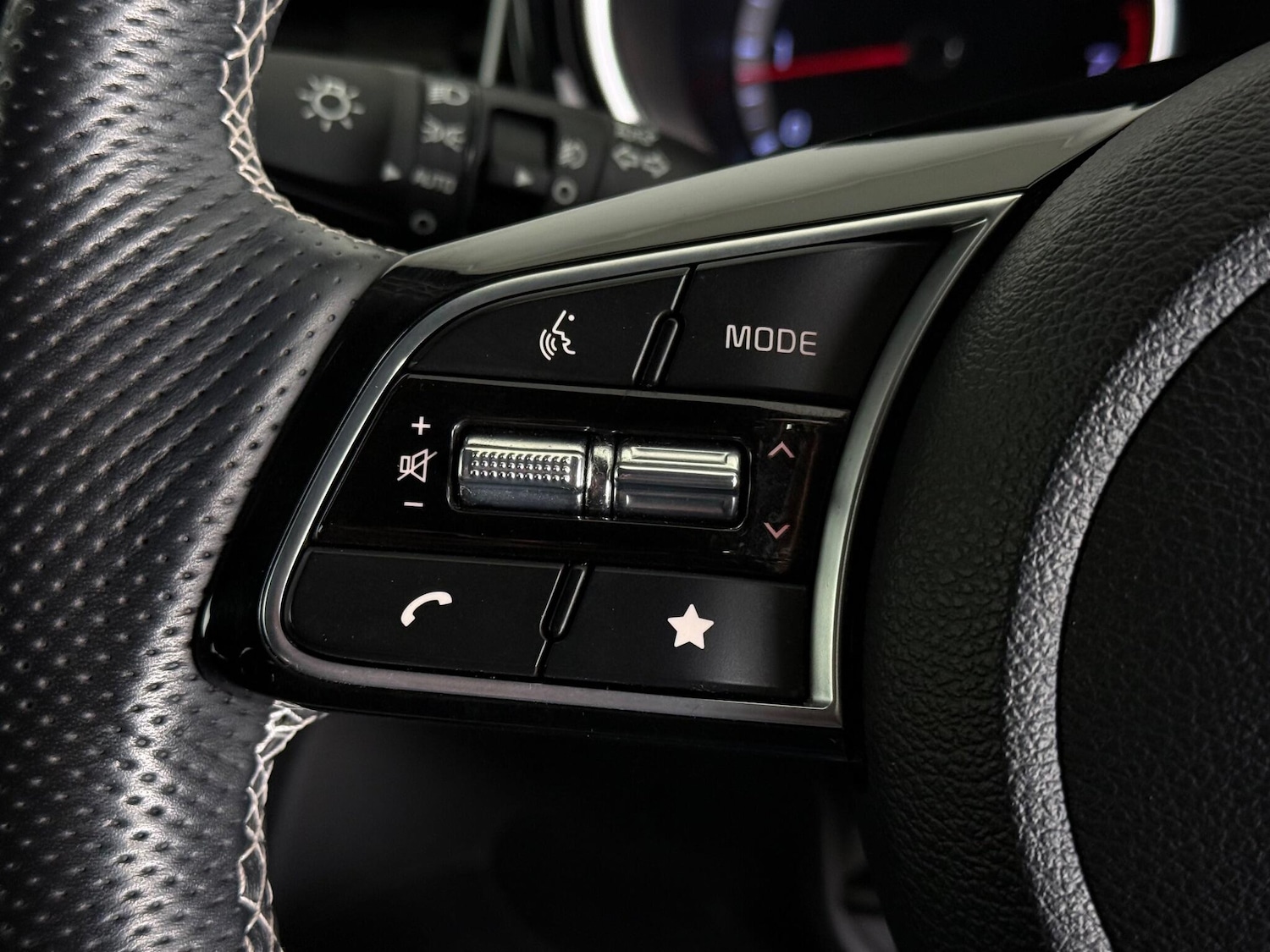 Used Kia XCeed 2023 for sale - 77260428: Photo 19