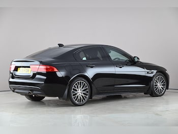 Used Jaguar XE 2019 for sale - 78087259: Photo
