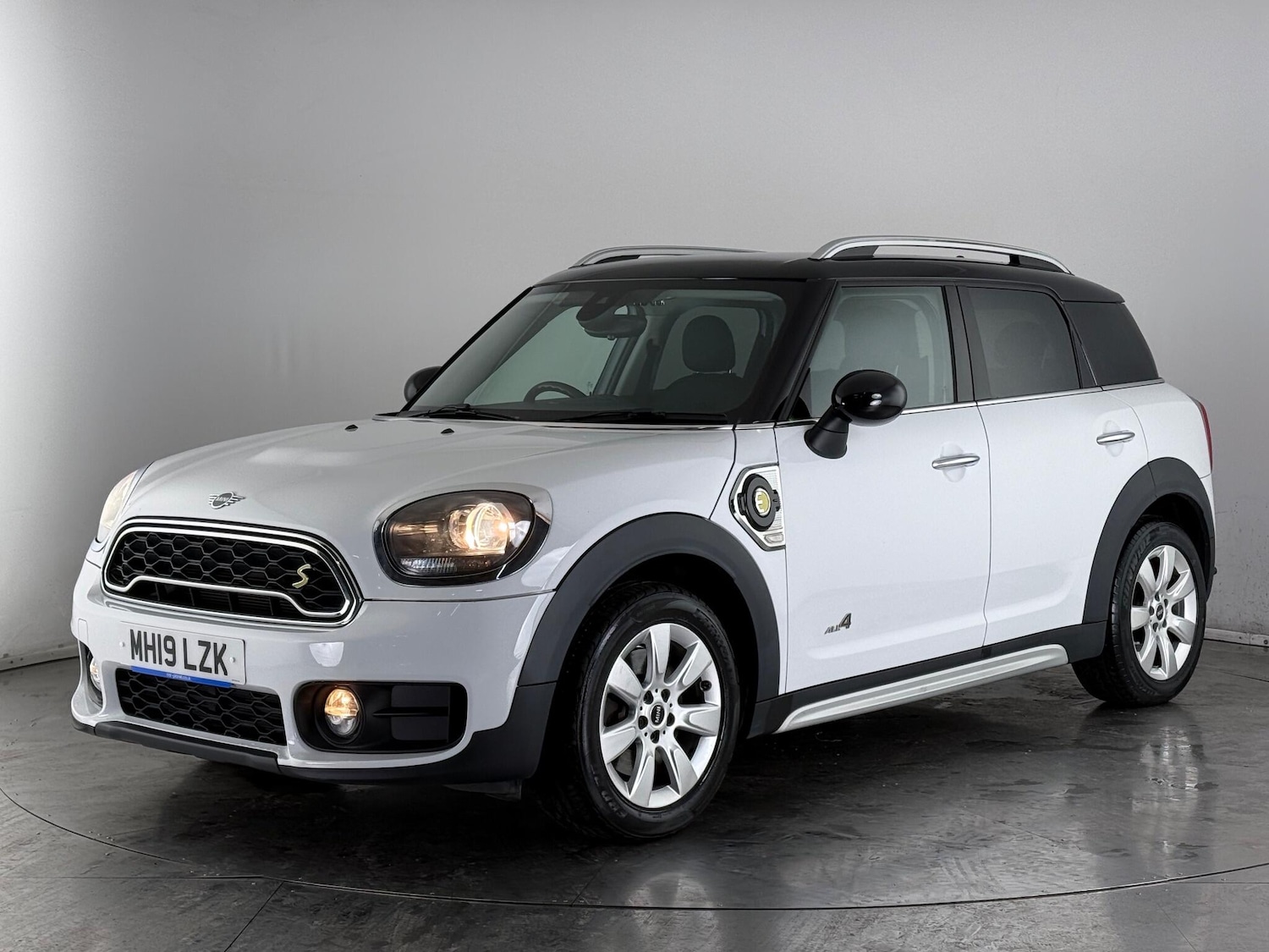 Used MINI Countryman 2019 for sale - 76850500: Photo 4
