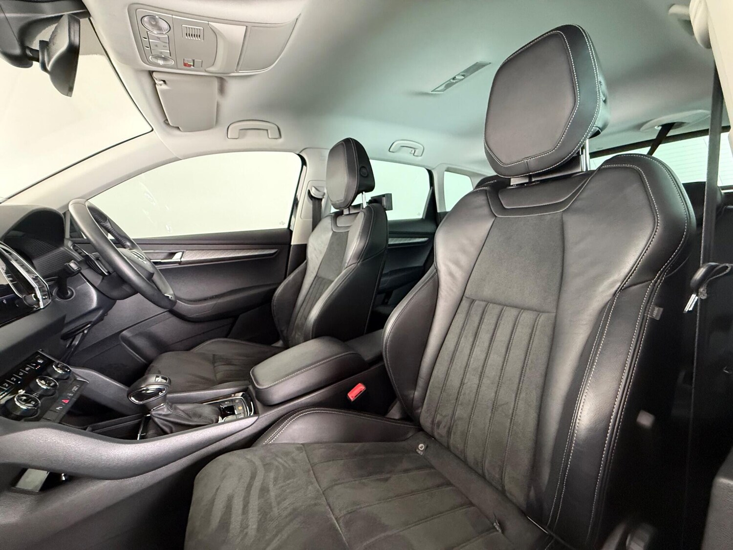 Used Skoda Karoq 2023 for sale - 77754434: Photo 13