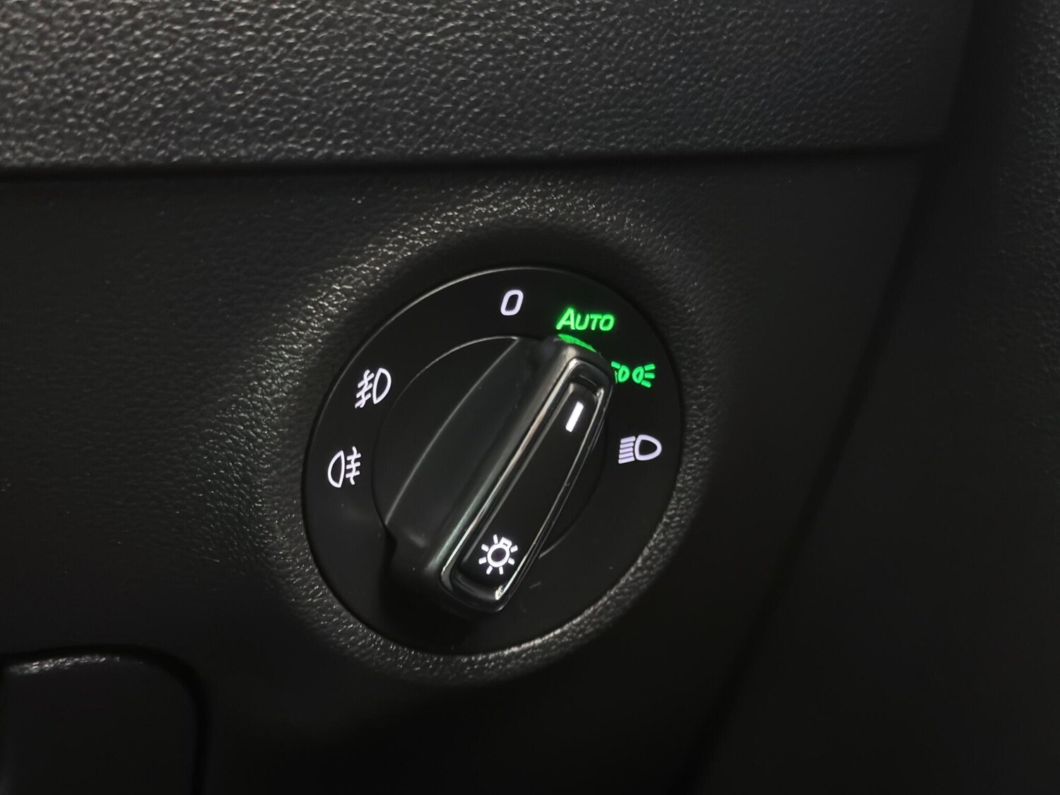 Used Skoda Karoq 2023 for sale - 77754434: Photo 21