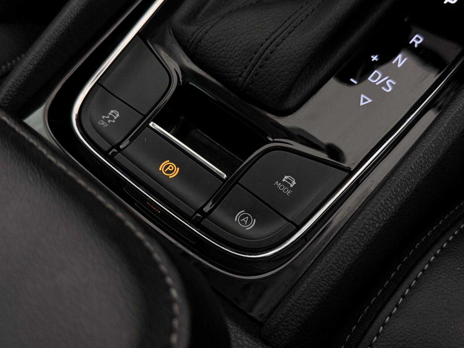 Used Skoda Karoq 2023 for sale - 77754434: Photo 32