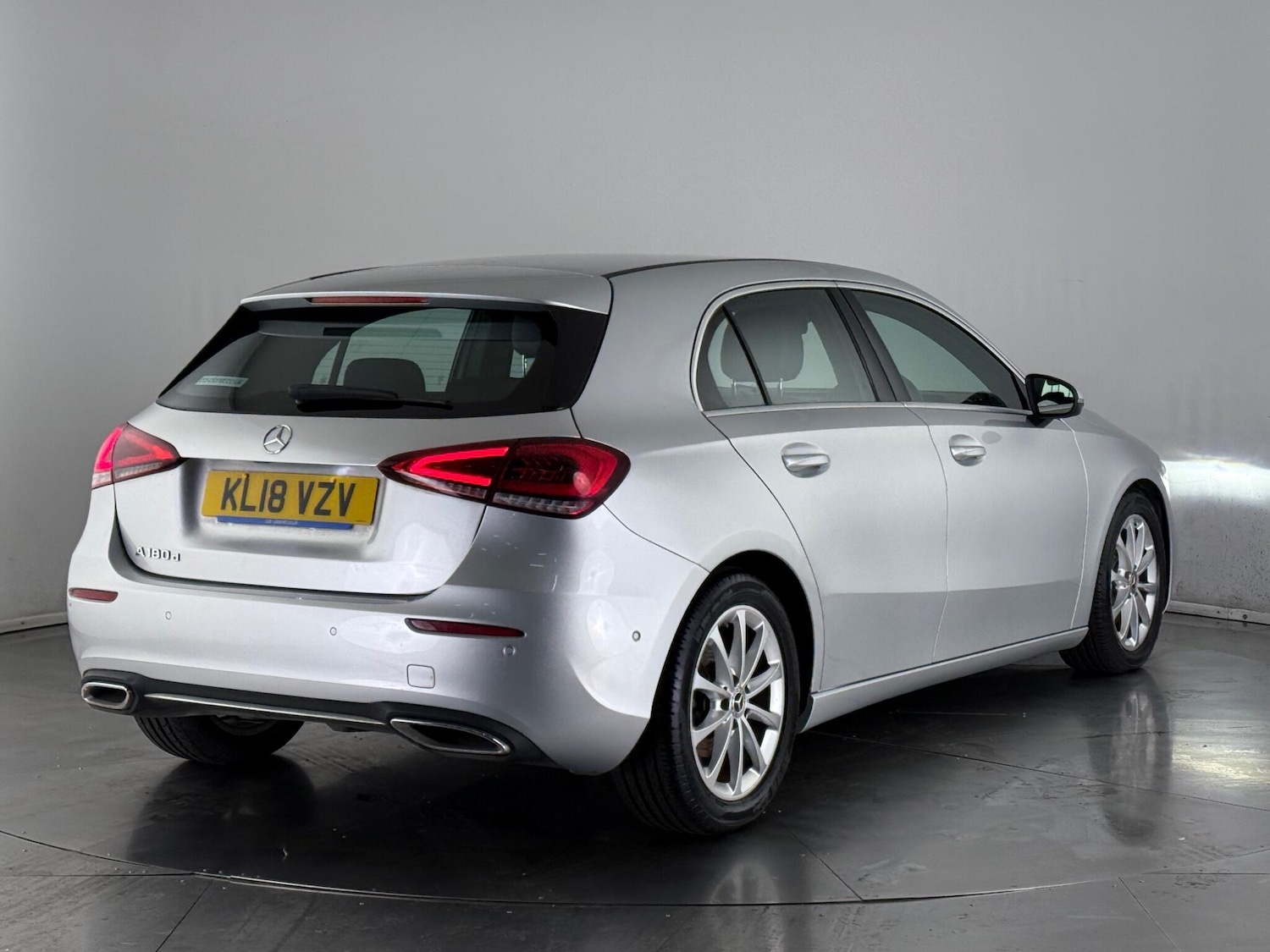 Used Mercedes-Benz A-Class 2018 for sale - 77101720: Photo 4