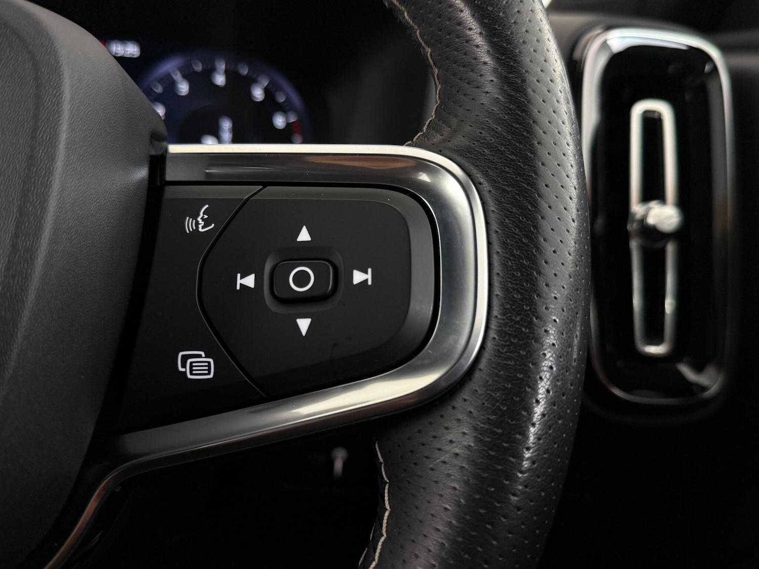 Used Volvo XC40 2021 for sale - 77260032: Photo 18