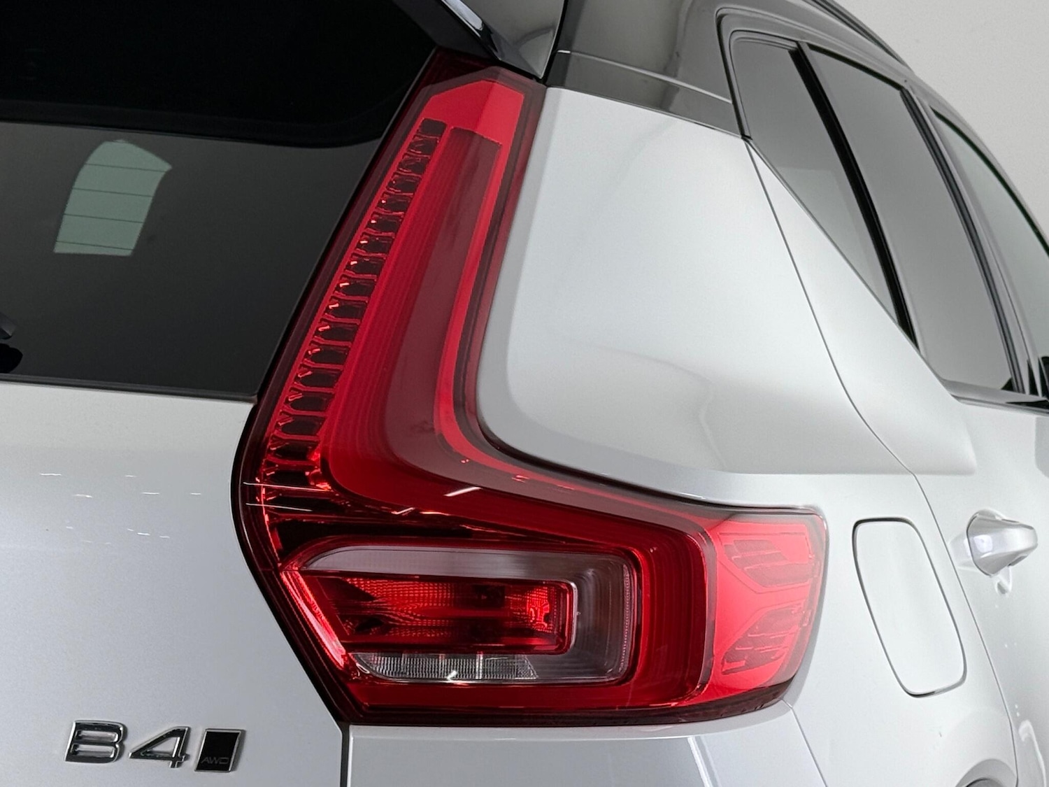 Used Volvo XC40 2021 for sale - 77260032: Photo 6