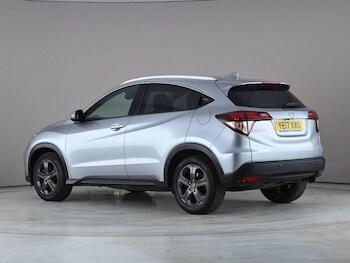Used Honda HR-V 2017 for sale - 78484647: Photo