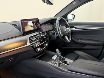 Used BMW 5 Series 2022 for sale - 78662802: Photo