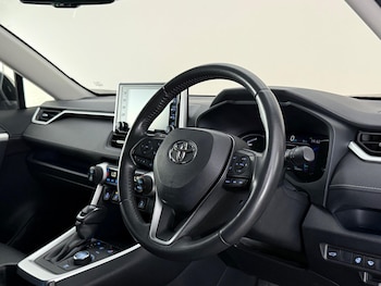 Used Toyota RAV4 2021 for sale - 79489996: Photo