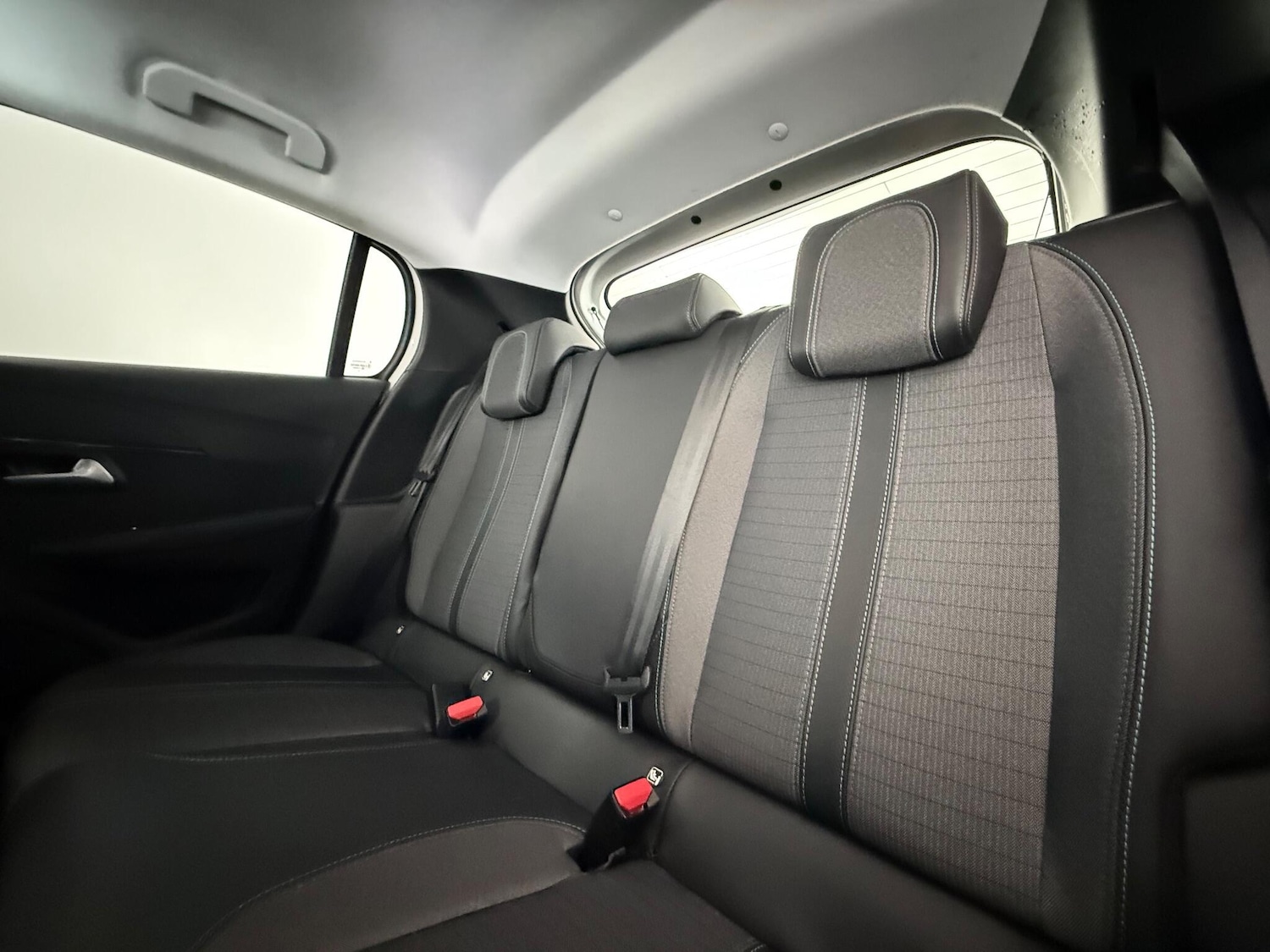 Used Peugeot 208 2020 for sale - 77412418: Photo 12