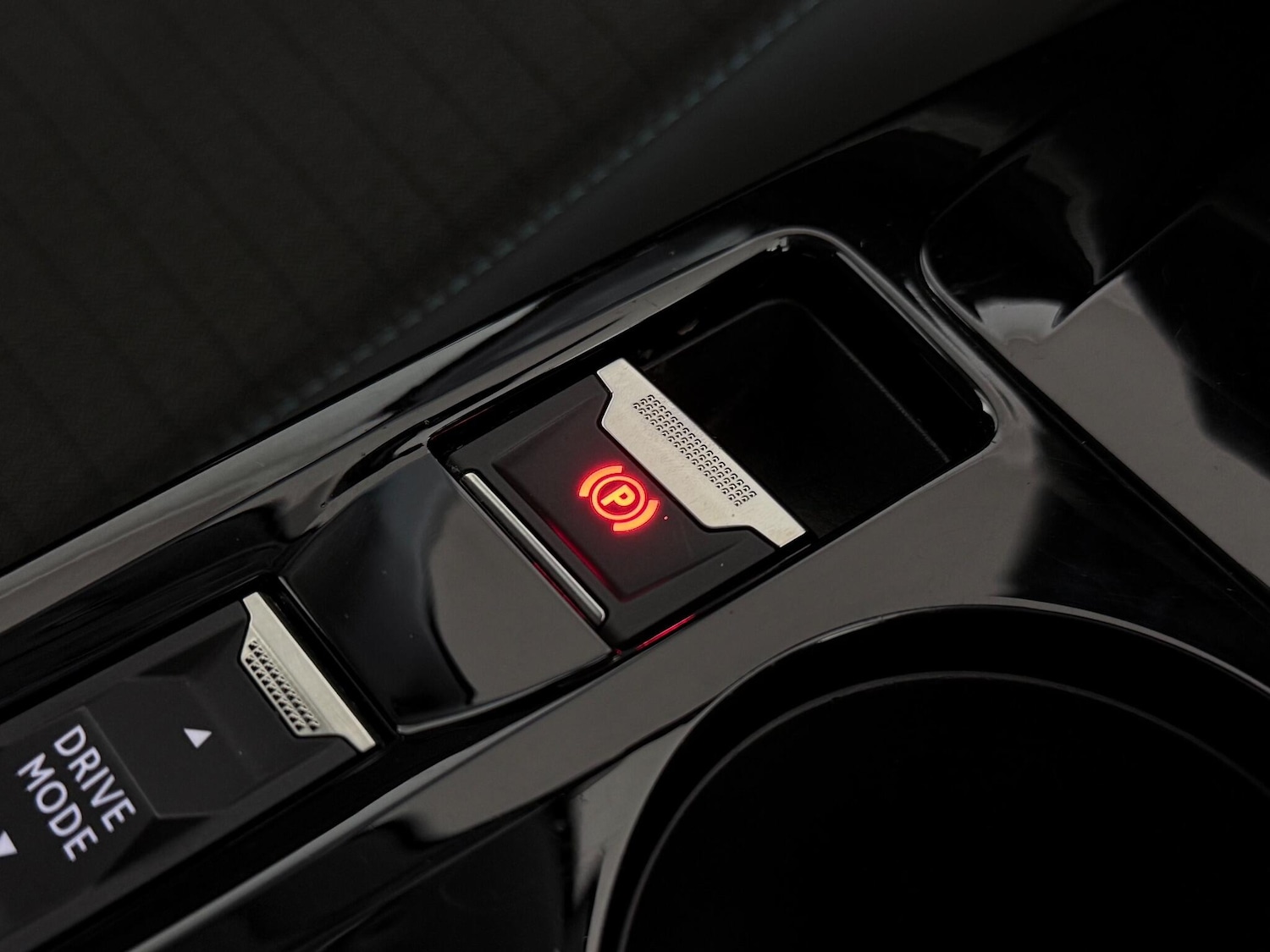 Used Peugeot 208 2020 for sale - 77412418: Photo 33