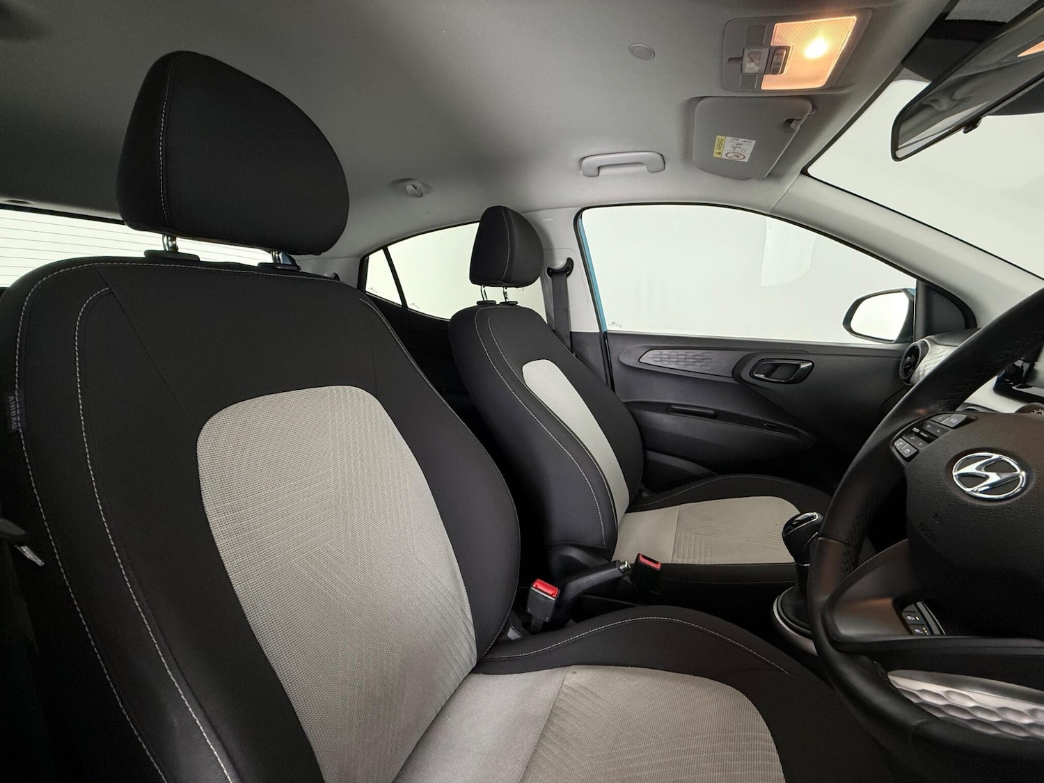 Used Hyundai i10 2021 for sale - 77243930: Photo 12