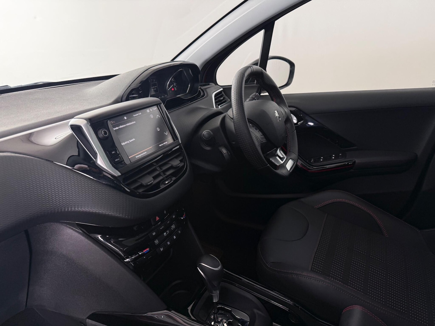 Used Peugeot 2008 2019 for sale - 76467038: Photo 16