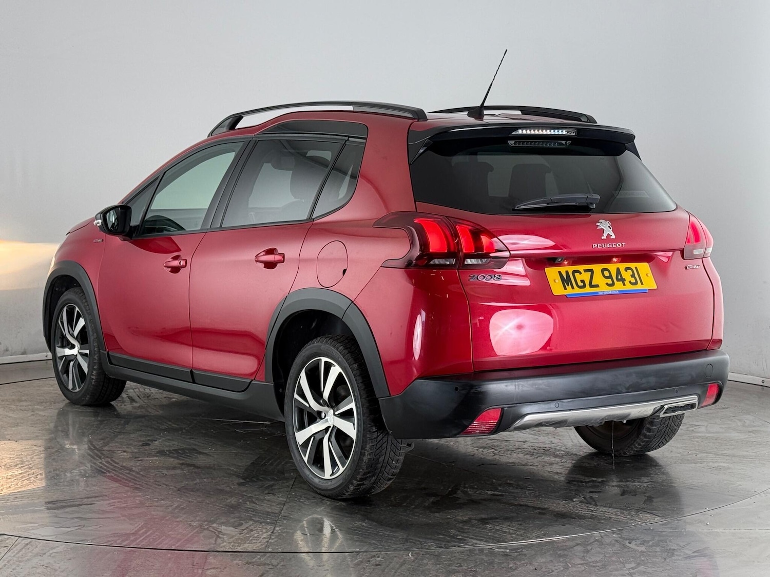 Used Peugeot 2008 2019 for sale - 76467038: Photo 4