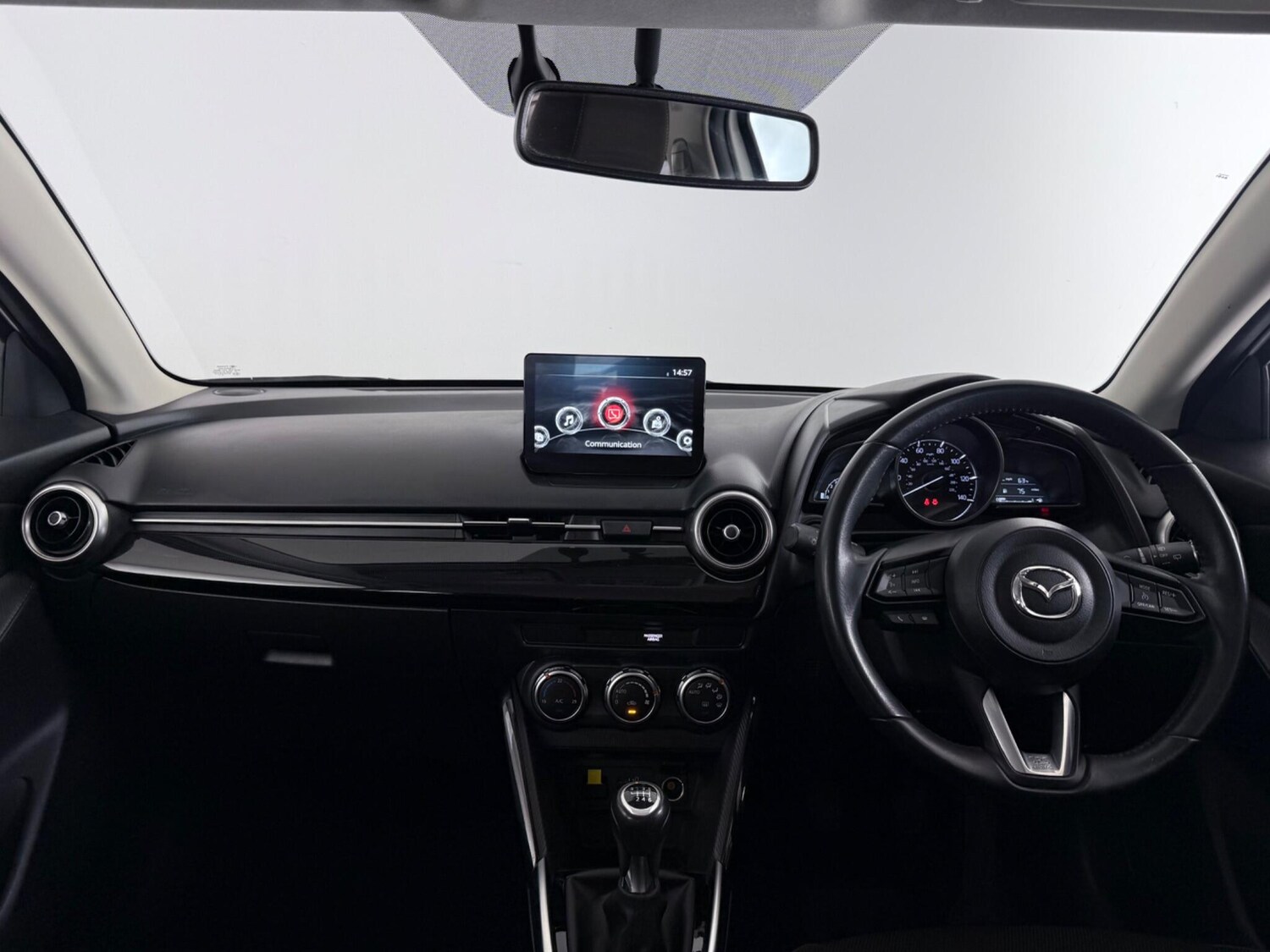 Used Mazda Mazda2 2023 for sale - 77659198: Photo 15