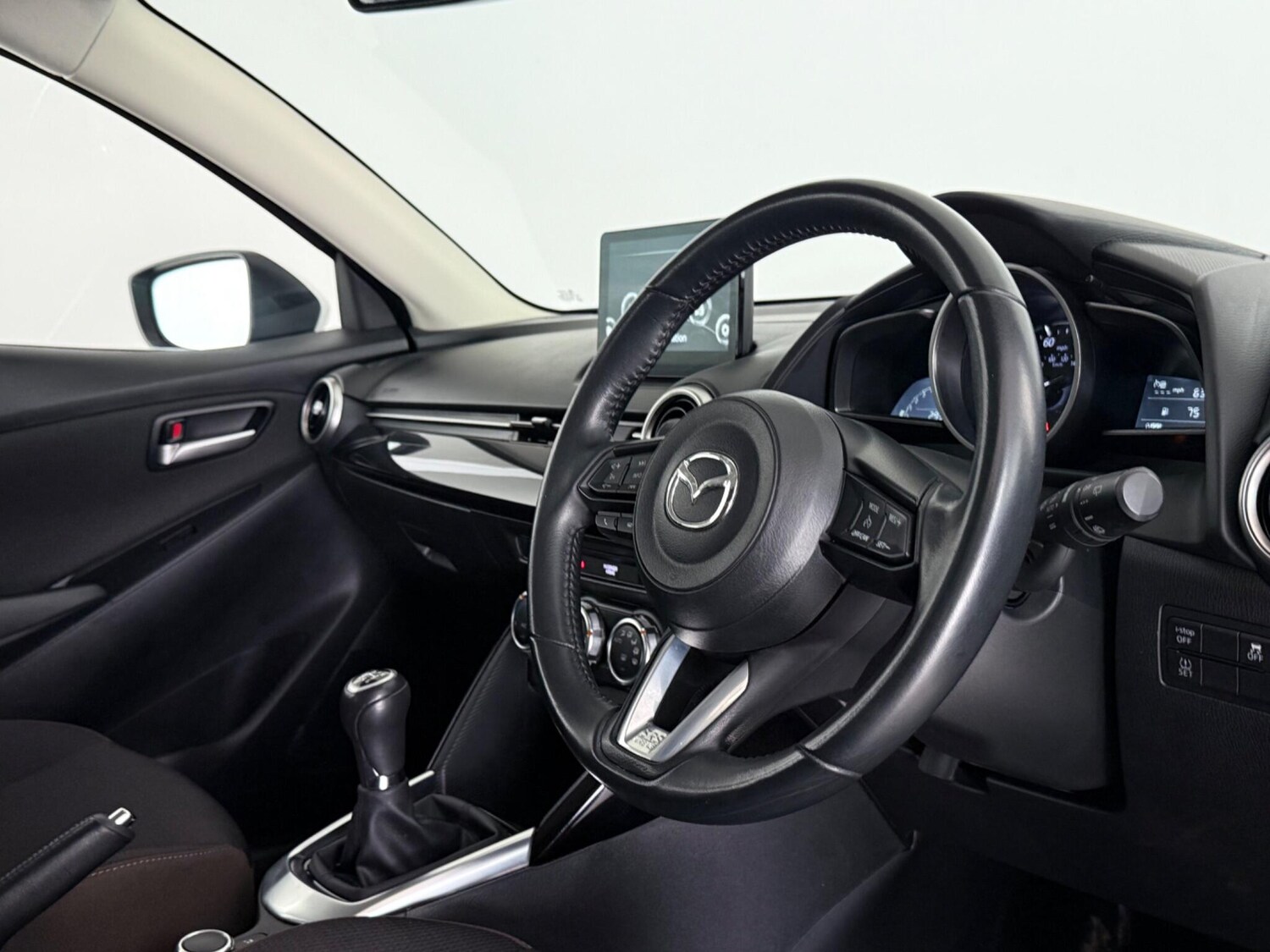 Used Mazda Mazda2 2023 for sale - 77659198: Photo 17