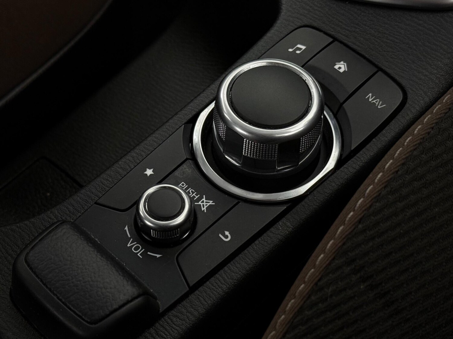 Used Mazda Mazda2 2023 for sale - 77659198: Photo 24