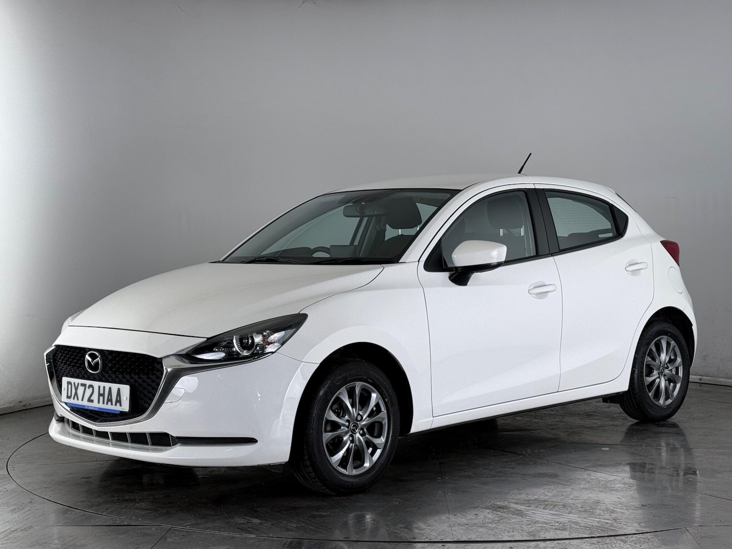 Used Mazda Mazda2 2023 for sale - 77659198: Photo 3