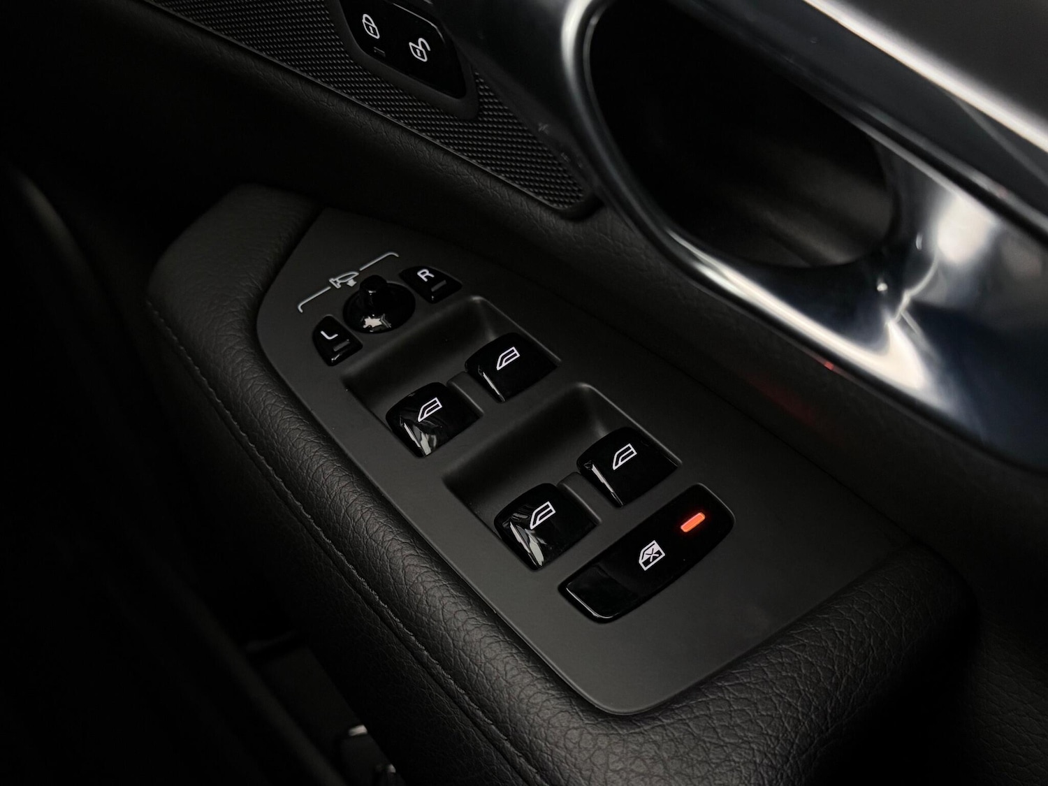 Used Volvo S90 2020 for sale - 77246291: Photo 39