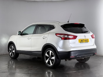 Used Nissan Qashqai 2017 for sale - 77599203: Photo