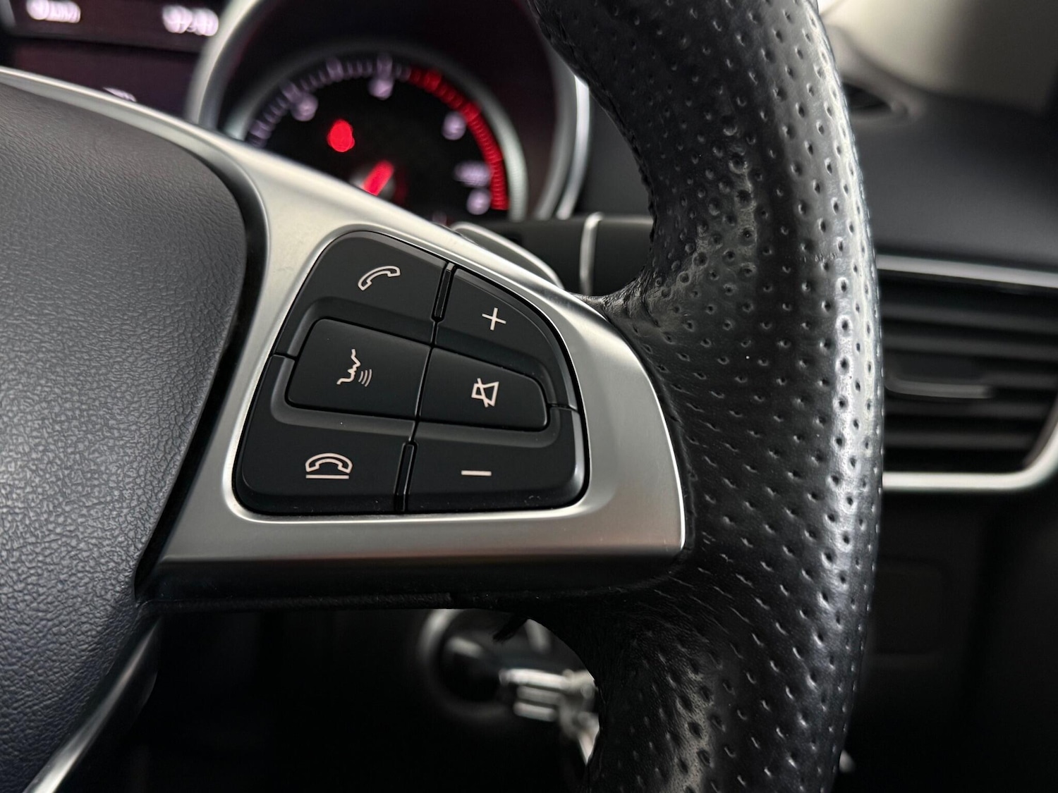 Used Mercedes-Benz GLE 2017 for sale - 77221890: Photo 20