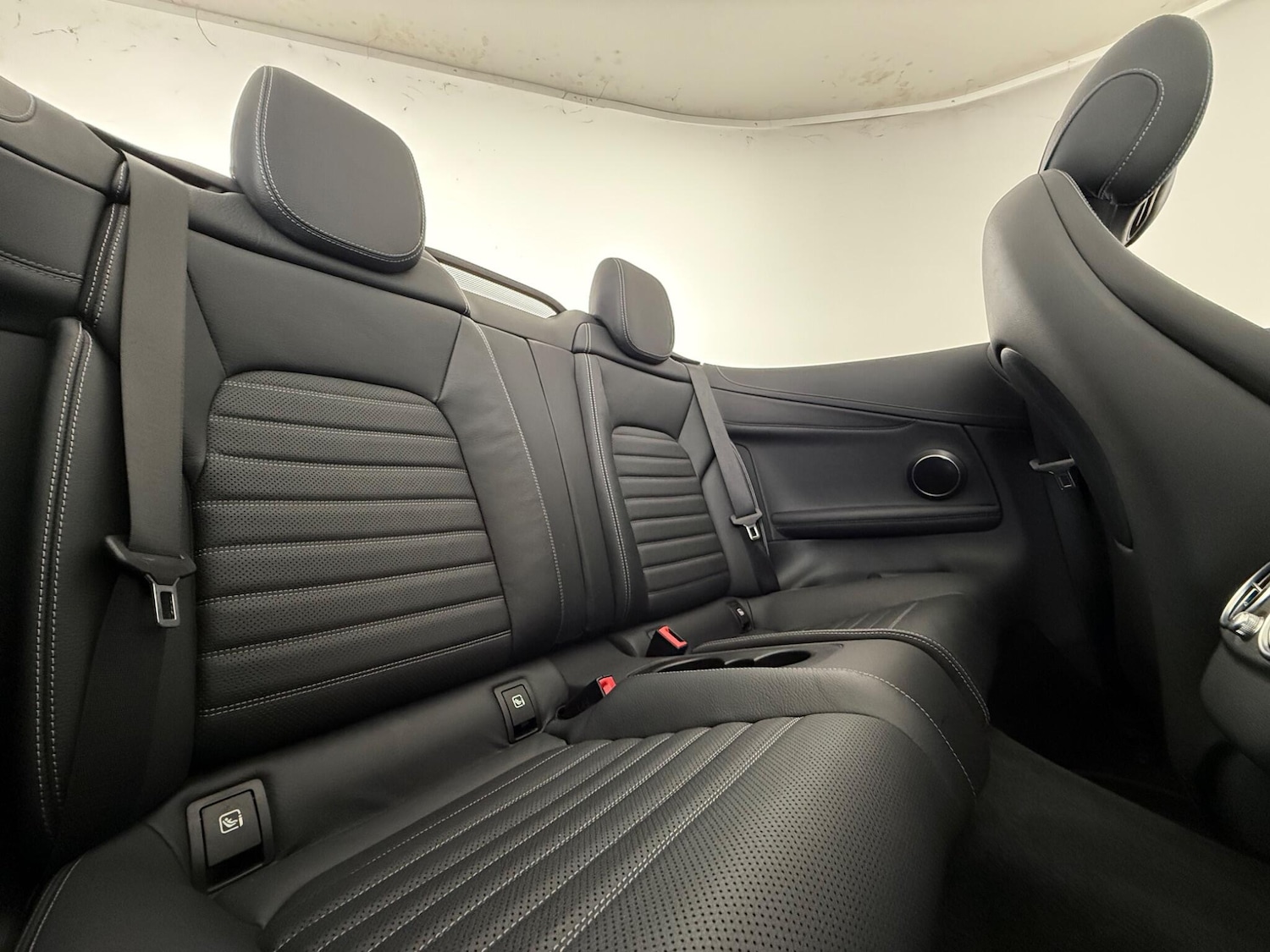 Used Mercedes-Benz C Class 2020 for sale - 76467019: Photo 19