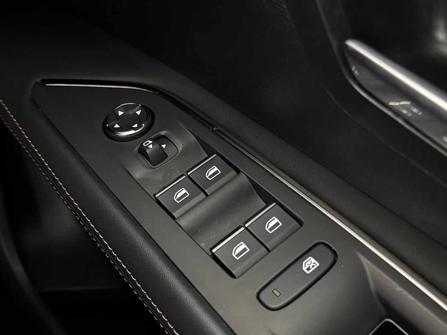 Used Peugeot 3008 2021 for sale - 77242890: Photo 21