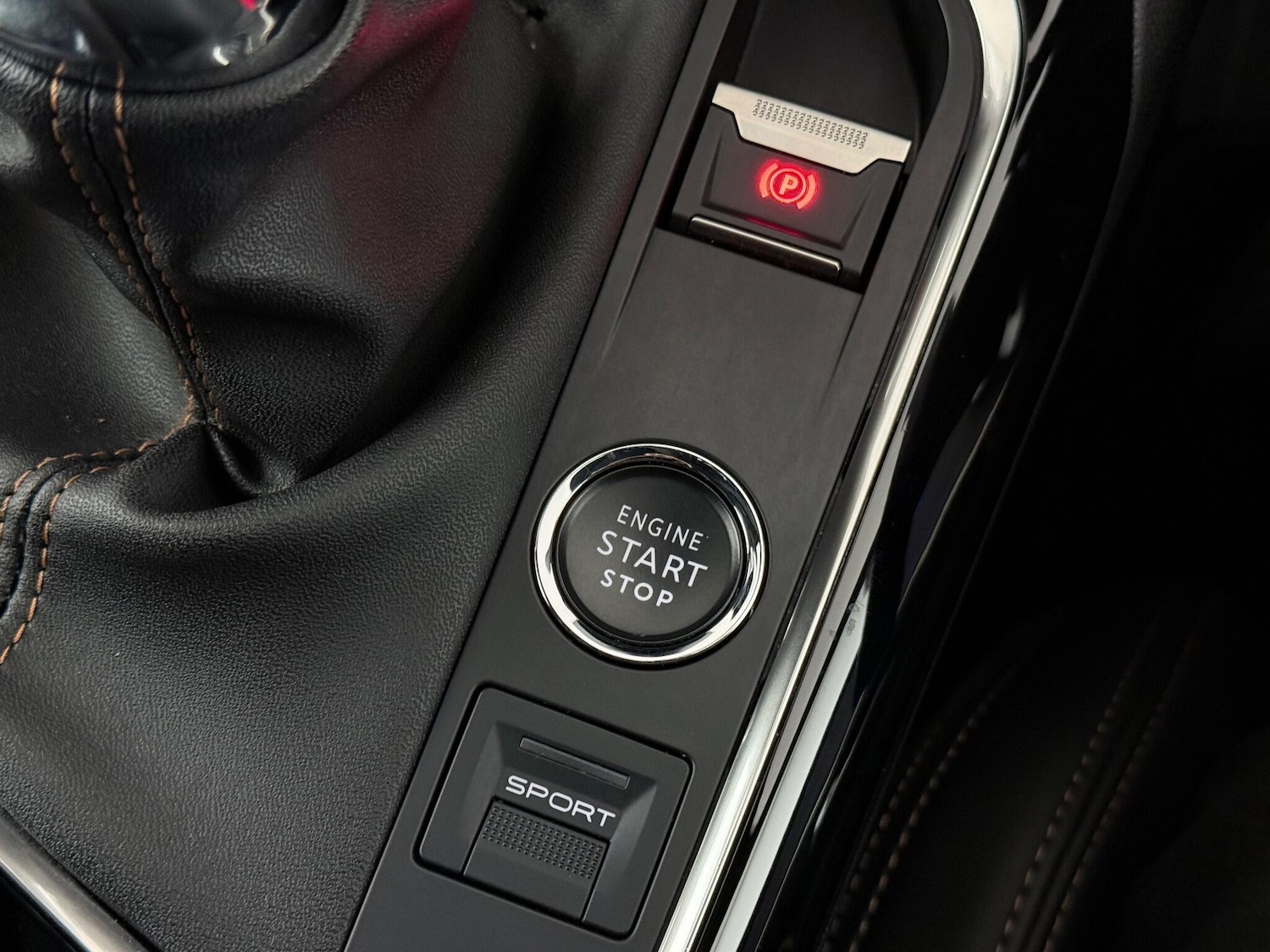 Used Peugeot 3008 2021 for sale - 77242890: Photo 31