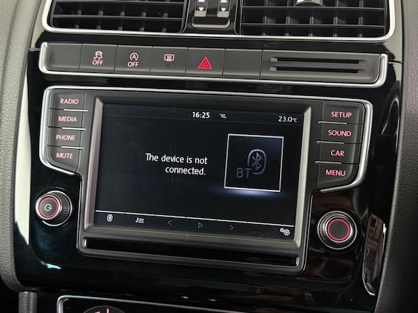 Used Volkswagen Polo 2016 for sale - 76190759: Photo 33