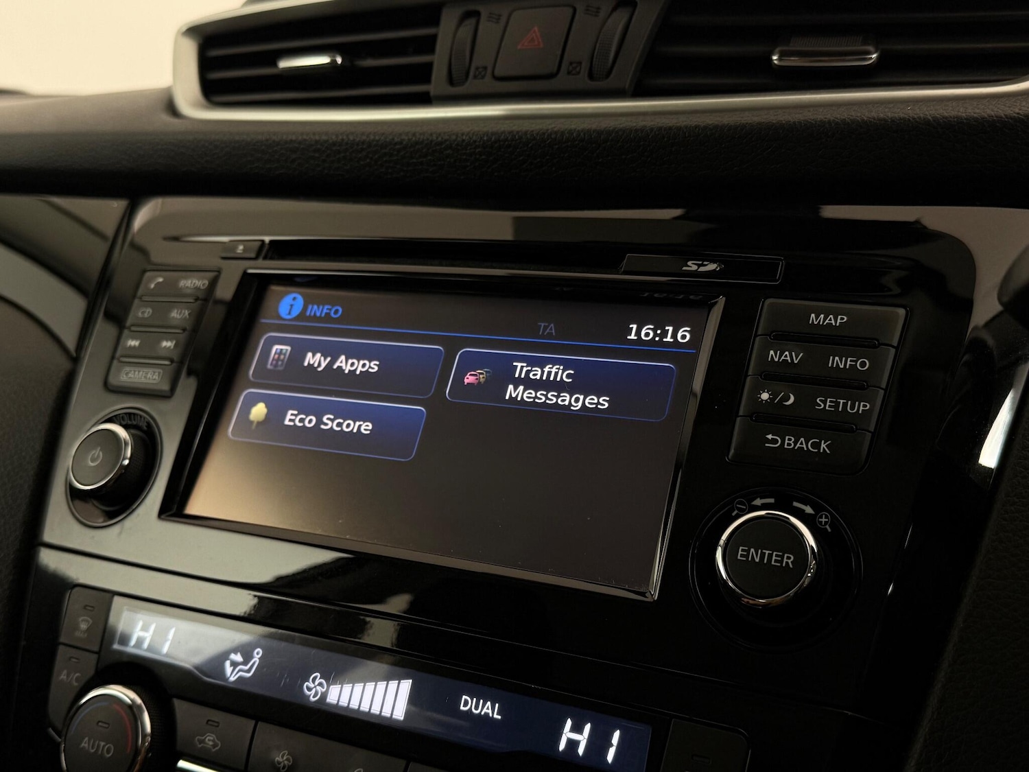 Used Nissan Qashqai 2016 for sale - 77182729: Photo 25