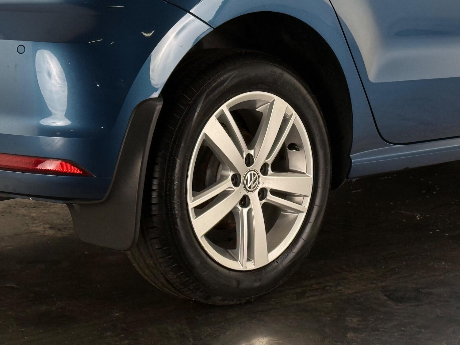 Used Volkswagen Polo 2017 for sale - 77217094: Photo 8