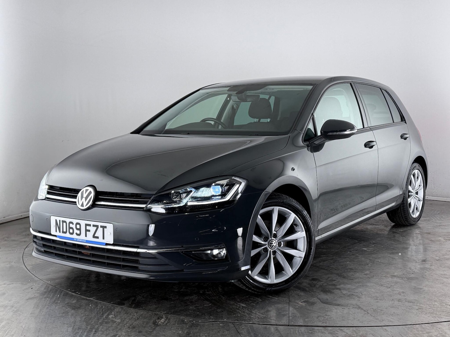 Used Volkswagen Golf 2020 for sale - 77222231: Photo 38