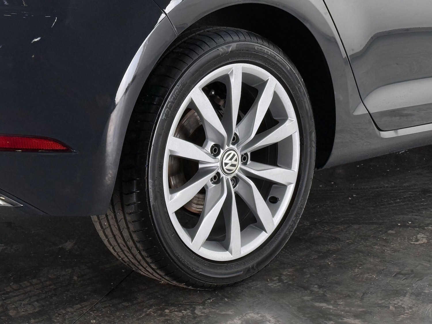 Used Volkswagen Golf 2020 for sale - 77222231: Photo 9