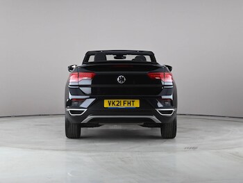 Used Volkswagen T-Roc 2021 for sale - 78481675: Photo