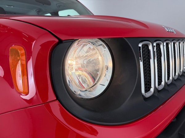 Used Jeep Renegade 2018 for sale - 76216806: Photo 8