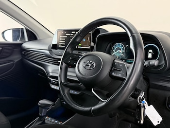Used Hyundai BAYON 2023 for sale - 78797407: Photo