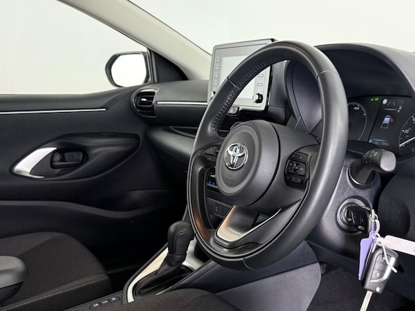 Used Toyota Yaris 2023 for sale - 76086339: Photo 18