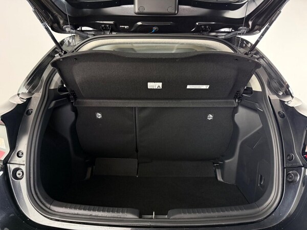 Used Toyota Yaris 2023 for sale - 76086339: Photo 9