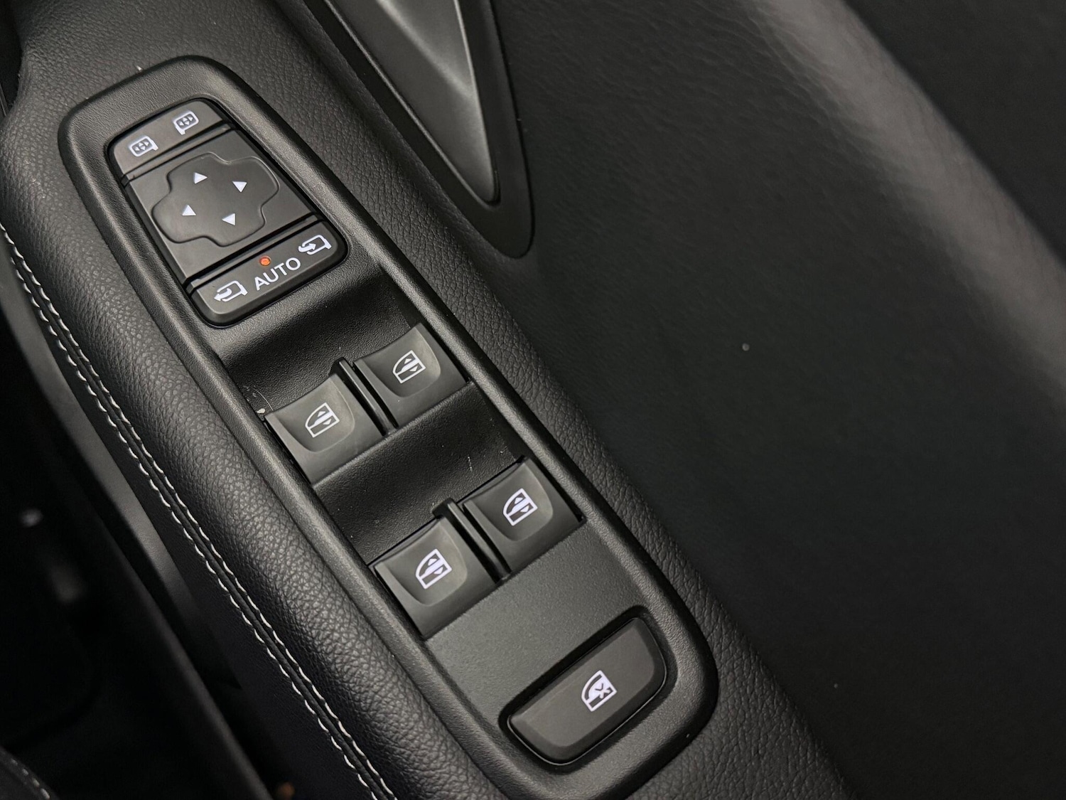 Used Dacia Duster 2024 for sale - 77243213: Photo 31