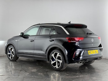 Used Volkswagen T-Roc 2023 for sale - 77599211: Photo