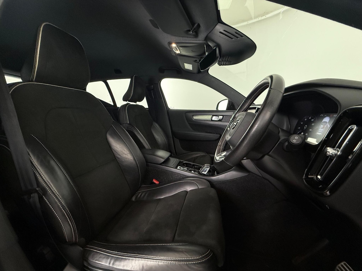 Used Volvo XC40 2021 for sale - 77260535: Photo 13