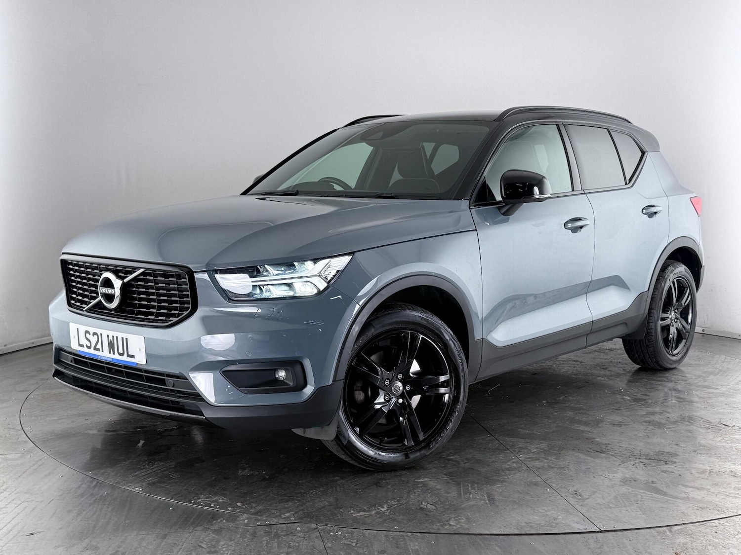 Used Volvo XC40 2021 for sale - 77260535: Photo 35