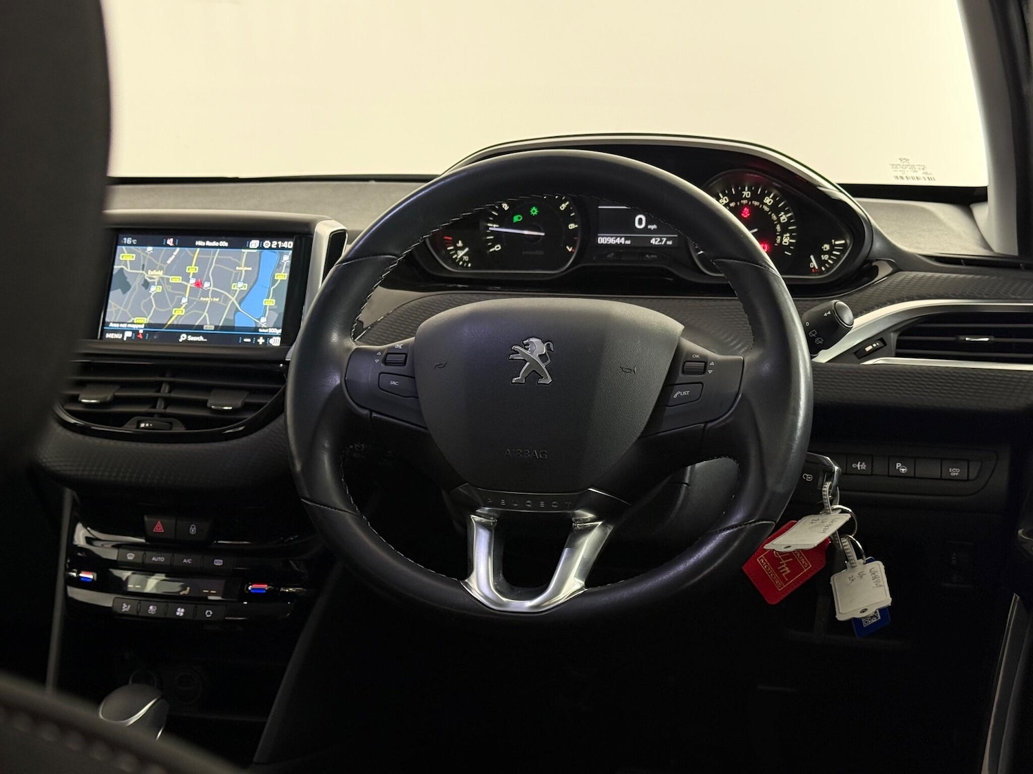 Used Peugeot 208 2018 for sale - 77216910: Photo 17