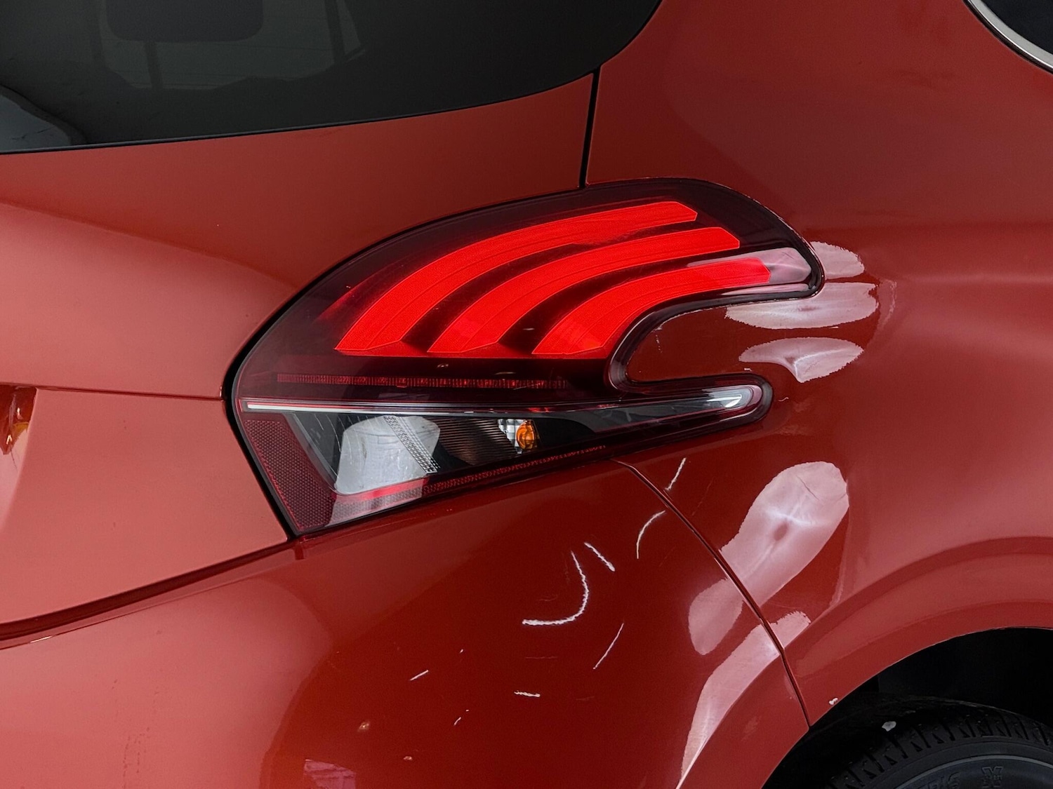 Used Peugeot 208 2018 for sale - 77216910: Photo 8