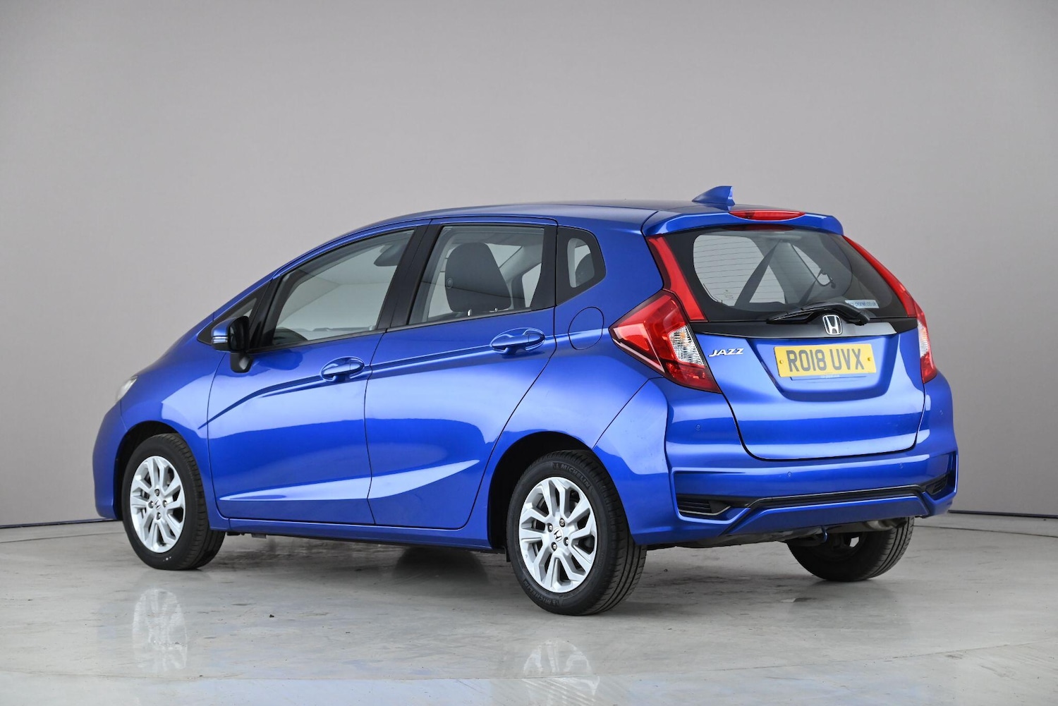 Used Honda Jazz 2018 for sale - 78132070: Photo 3