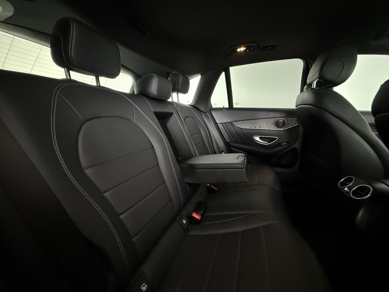 Used Mercedes-Benz GLC 2018 for sale - 77182687: Photo 15