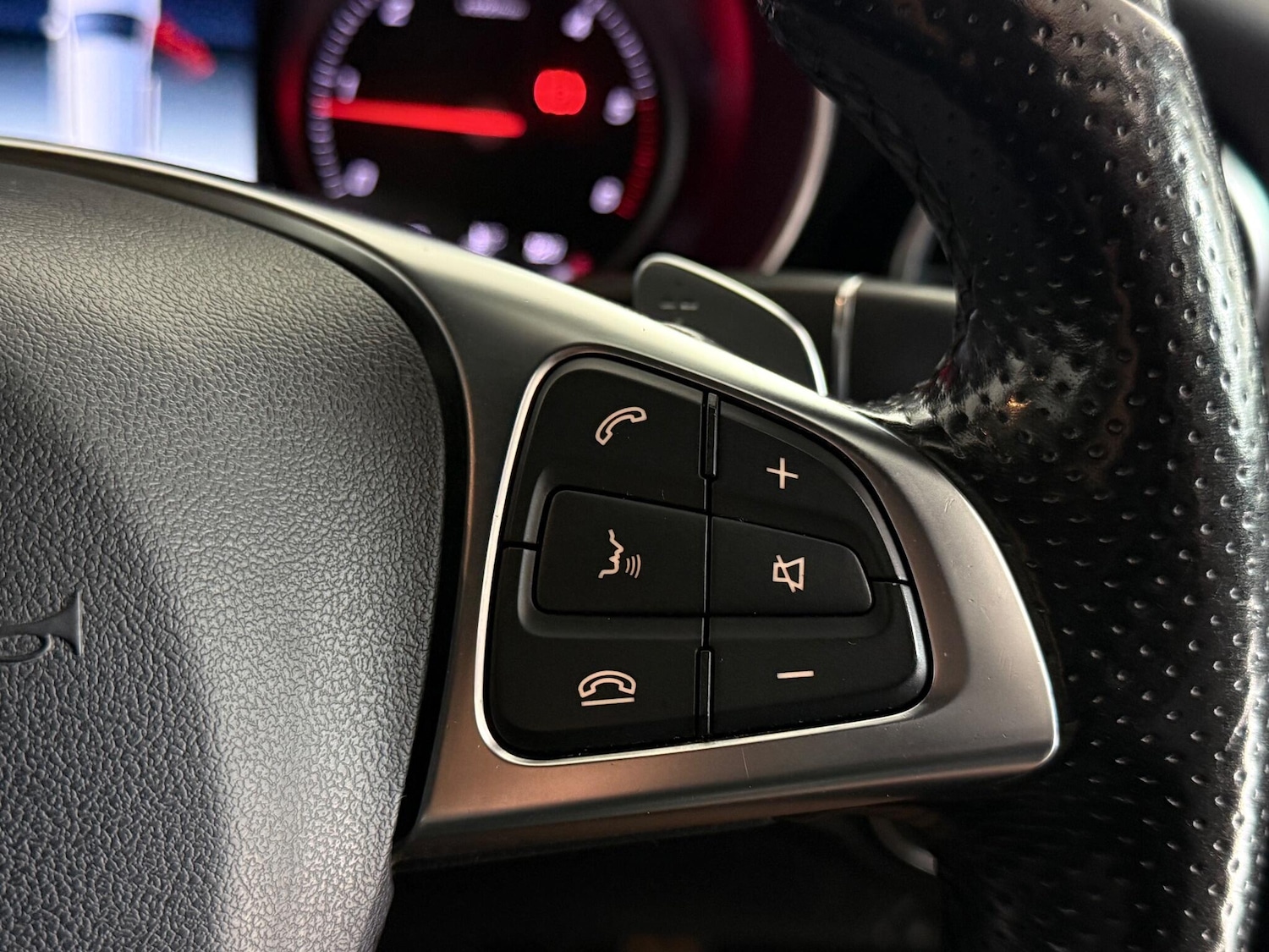 Used Mercedes-Benz GLC 2018 for sale - 77182687: Photo 19