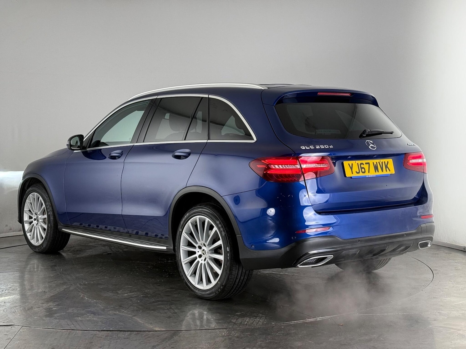 Used Mercedes-Benz GLC 2018 for sale - 77182687: Photo 4